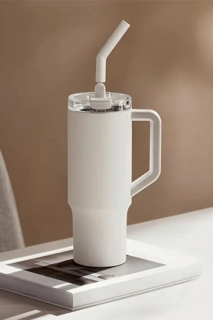 Xiaomi Straw Mug 1L White – Insulated Stainless Steel Travel Cup with Straw